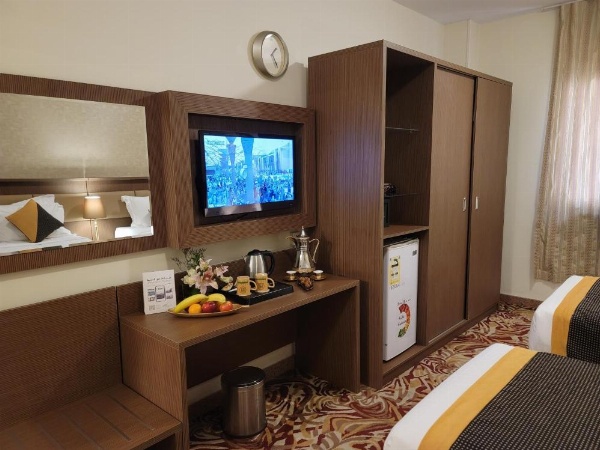 Qasr Al Ansar Golden Tulip Hotel image 25