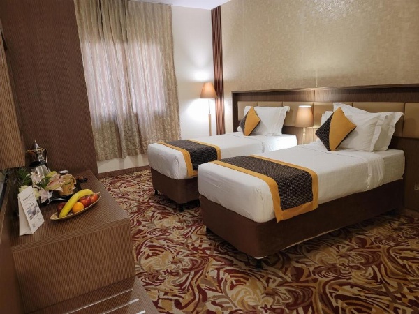 Qasr Al Ansar Golden Tulip Hotel image 26