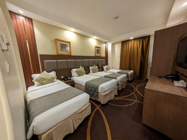 Qasr Al Ansar Golden Tulip Hotel image 29